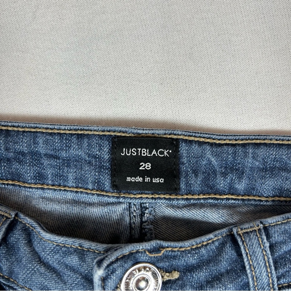 Just Black Boyfriend Jeans Womens 28 Blue Denim Distressed Medium Wash Mid Rise - Picture 5 of 11